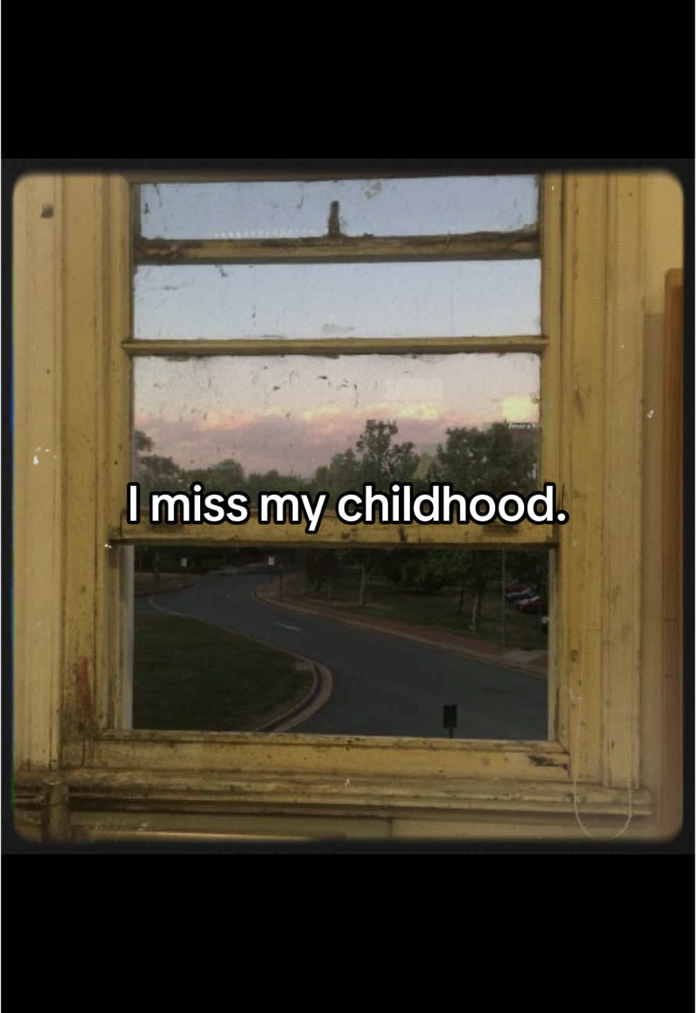 A post by @echoesofnostalgia on TikTok caption: What was your favorite childhood snack?? #nostalgic #nostalgia #nostalgiacore #nostalgiatrip #2000sthrowback #dreamcore #liminalspaces #fyppp #fypシ゚viral #2000skids #nostalgiatok #2000s #childhood #weirdcore #corecore #nostalgia90an #fyyyyyyyyyyyyyyyy #nostalgiacore #nostalgic #fypシ 