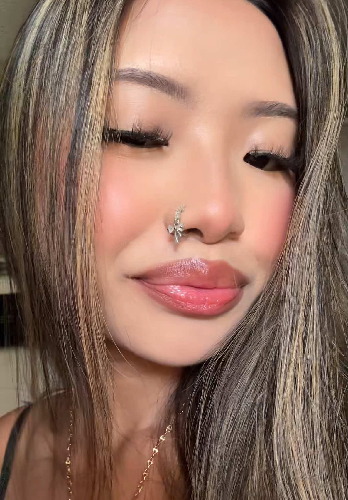 A post by @tianaaaeel on TikTok caption: makeup tut? #makeup #viral #fyp #trendingsound #trending #beauty #asian #hmong 