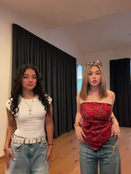 A post by @allissonmia_coronadoo on TikTok caption: @Zoecita #xyzcba #foryou #fyp #parati #ｆｙｐシ゚ 