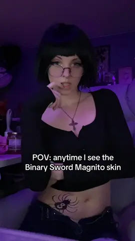 A post by @samzcos on TikTok caption: SO FOOIINNNEEEE SOMEONE COSPLAY HIM NOW! : #shizuku #shizukucosplay #hunterxhunter #hxh #hxhcosplay #samzcos #marvelrivals #marvel 