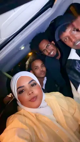 A post by @abdiazizmohamedsaynab on TikTok caption: ilmaderaday😍🥰@Qooqaaga_qaranka💚🤍❤️ @shafka birta nool @Suldaan Faaid ✪ @Ak bulshaawi @shaafici hussein @General Aarka sanaag🇸🇴🇪🇺 @@BAHAL BARI 