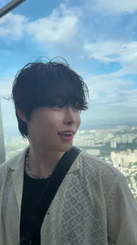 A post by @noah_evel on TikTok caption: 🤣🤣i like the view