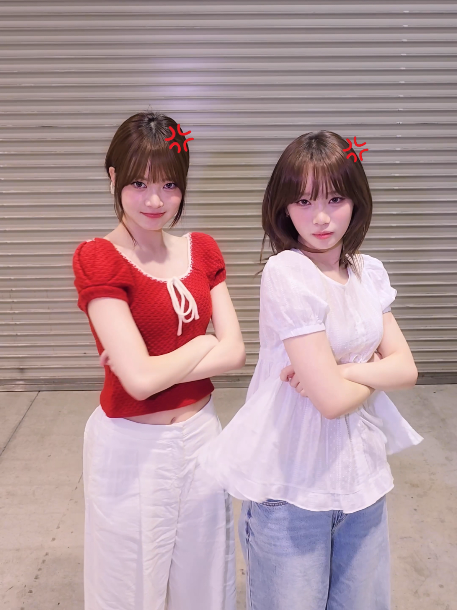 A post by @le_sserafim on TikTok caption: イライラ💢 #LE_SSERAFIM #르세라핌  #KIMCHAEWON #김채원  #HONGEUNCHAE #홍은채 