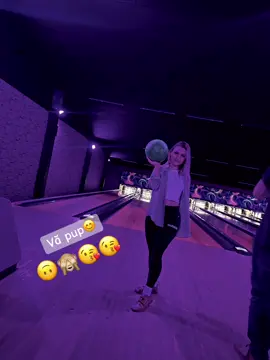 A post by @patraselena95 on TikTok caption: #CapCut 