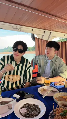 A post by @kisun_2003 on TikTok caption: #ກິຊັນນ້ອຍ❤️ #กันแดดชันคิส #ກັນແດດຊັນຄິສ☀️☀️☀️ 