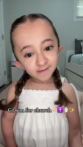 A post by @grwms.by.vitoria on TikTok caption: Grwm for church🫶🏻✝️🪞✨ #fyp #grwmsbyvitoria #osteogenesisperfecta #osteogenesisawareness #grwm #skincare #fypシ #blowthisup #church #happysunday 