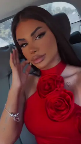 A post by @el_massri_aya on TikTok caption: #Aya👑 #fyp #foryoupagе #viralvideos 