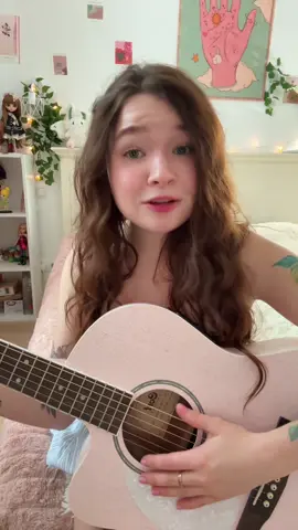 A post by @alyona_shvetz on TikTok