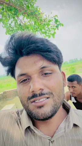 A post by @dhirubhai9076 on TikTok caption: Ki karu 😁😁😁😁😁#dhirubha9076 