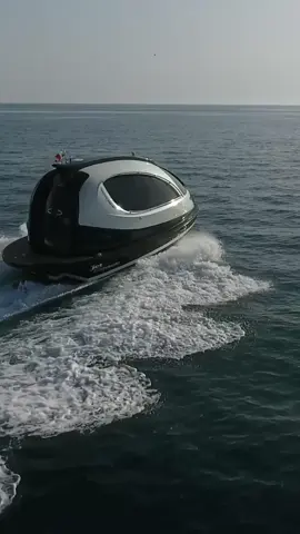 A post by @ on TikTok caption: #jetcapsule #jet #capsule #transfer #transportarion #design #privatejet #seajet #luxury #charter #ocean #travel #automotive #granturismo #boat #yacht #yachting #superyacht #gt 