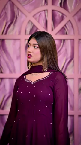 A post by @anjumanvibes on TikTok caption: Dekha Tumko jabse 🌸🖤 wearing @@Anjuman_Closet