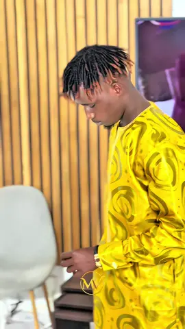 A post by @engage770 on TikTok caption: @khalifa mergane @MONDIAL-ViSiOn @Jules_vip @NDIAYE LO BOUROI✪🇸🇳 @binetteandmoussa1 @Cheikh Secka 🎤❤️ @Cheikh secka artiste😍🎤 