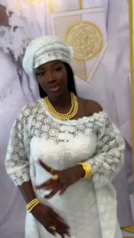 A post by @diarra_officiell on TikTok caption: @Lok bombe ❤️