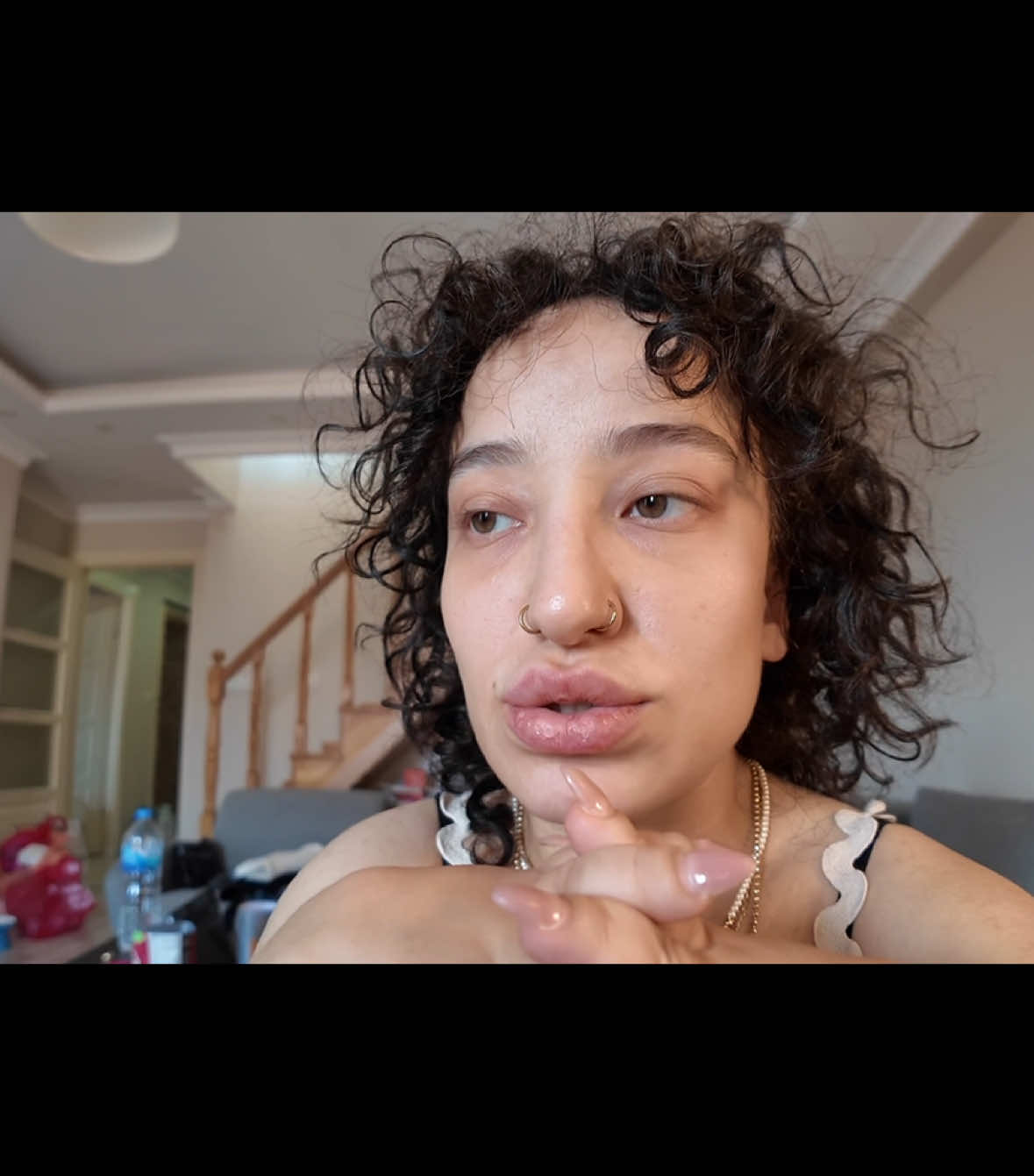 A post by @zehrainsallah on TikTok caption: askimmmmm Samsun vlogu YouTube kanalımda yayındaaaaa evime giren hırsızlardan da bi ufak bahsediyorum merak edenleriniz için öptüm 