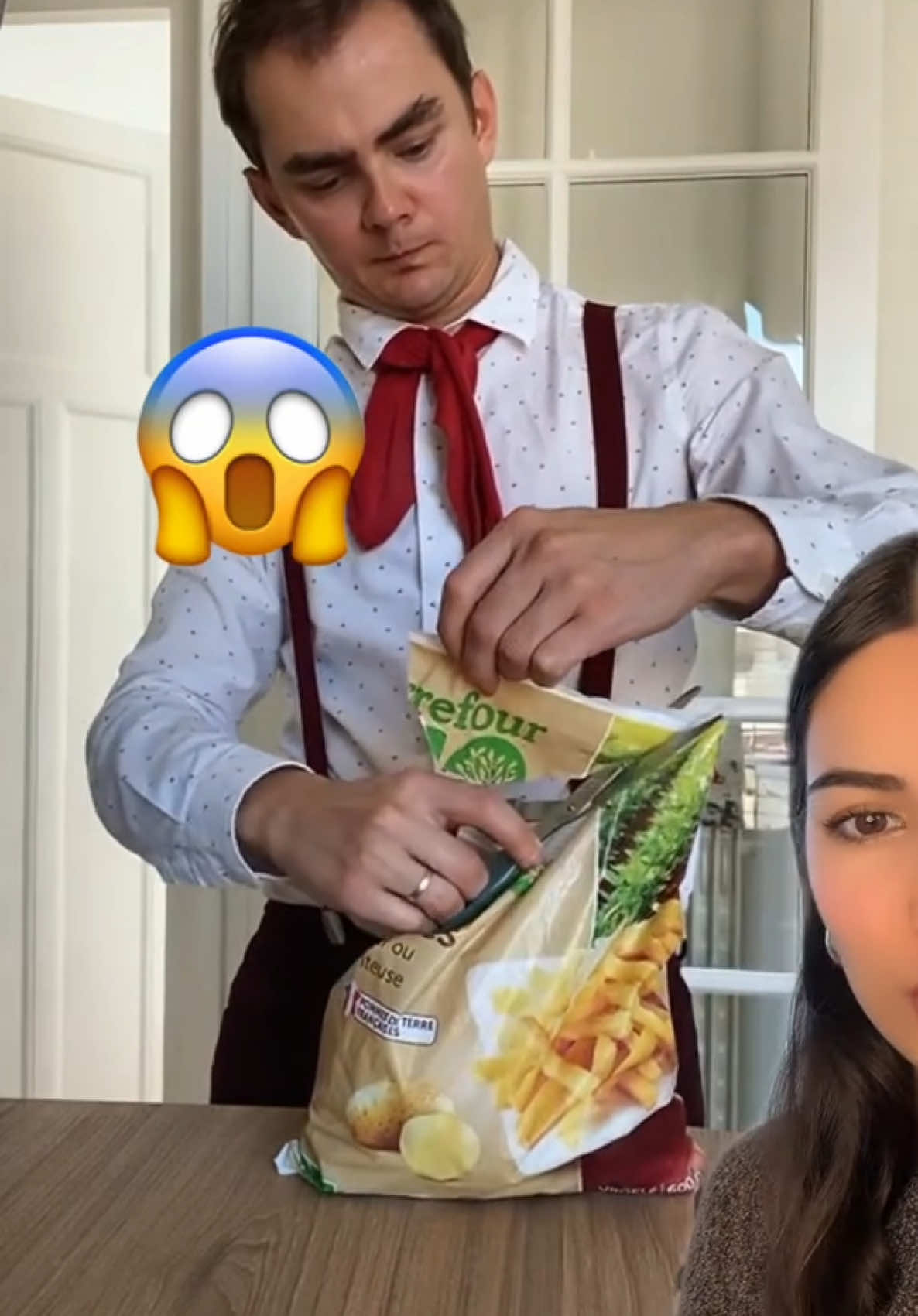 A post by @deneywoman1 on TikTok caption: Bayramda kaç TL Topladınız?🤓 #keşfetteyizzz #keşfetbeniöneçıkar #keşfet #deneywoman #5minutecrafts #hayathileleri #pratikbilgiler 