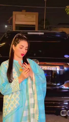 A post by @wardamalik94 on TikTok caption: Sachi Sachi Mochi..👨🏻👩🏻‍🦱 #wardamalik94 