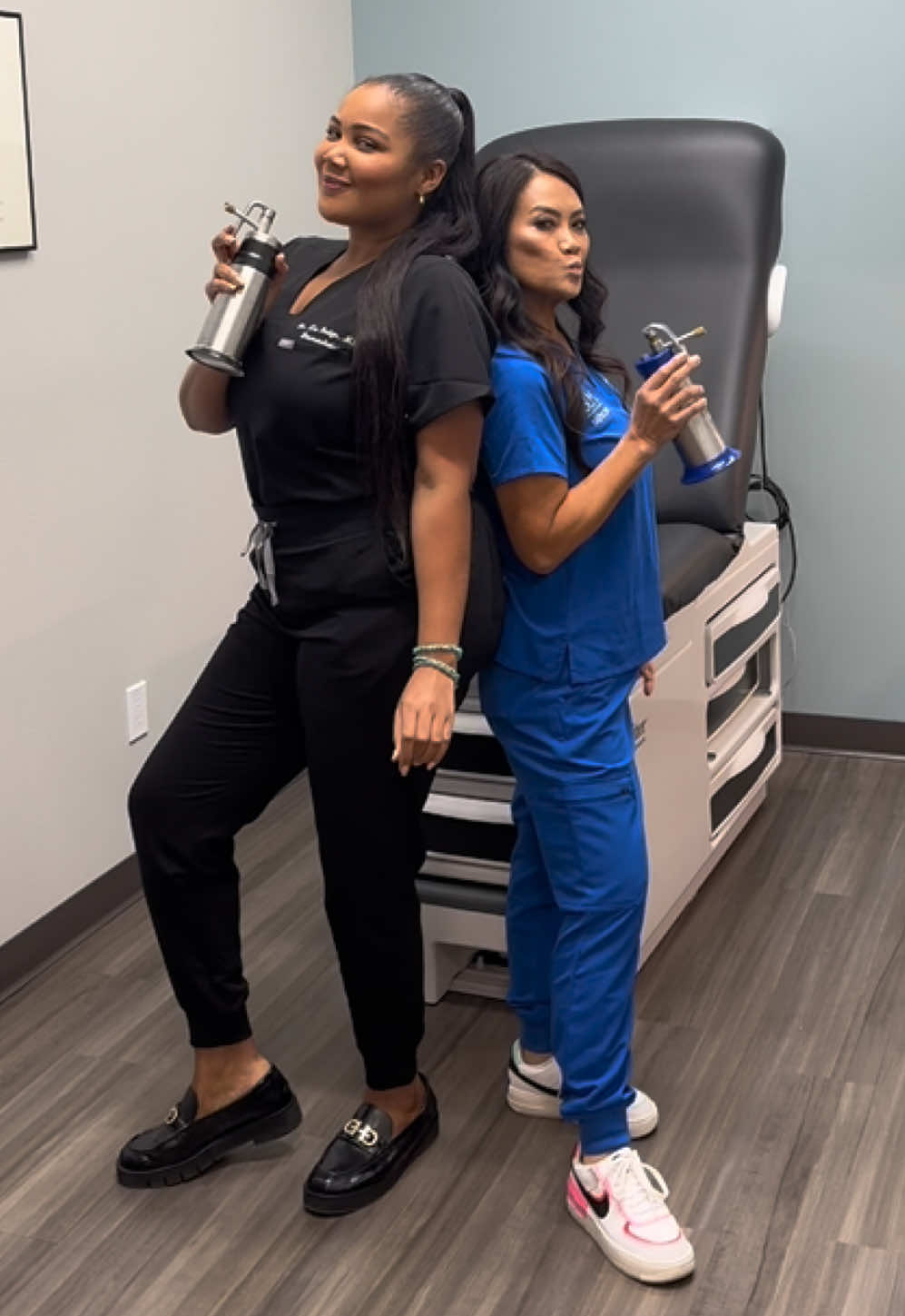 A post by @drpimplepopper on TikTok caption: Tune in tomorrow to find out what Dr Pimple Popper and @Dr. Zoë | Dermatologist use these devices for… #drpimplepopper #breakingout  A NEW episode of Dr Pimple Popper Breaking Out premieres TOMORROW at 9/8c only on @LifetimeTV 