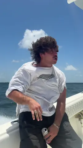 A post by @dilkenstein on TikTok caption: floatin 🍊#NewMusic #floridacalifornia 