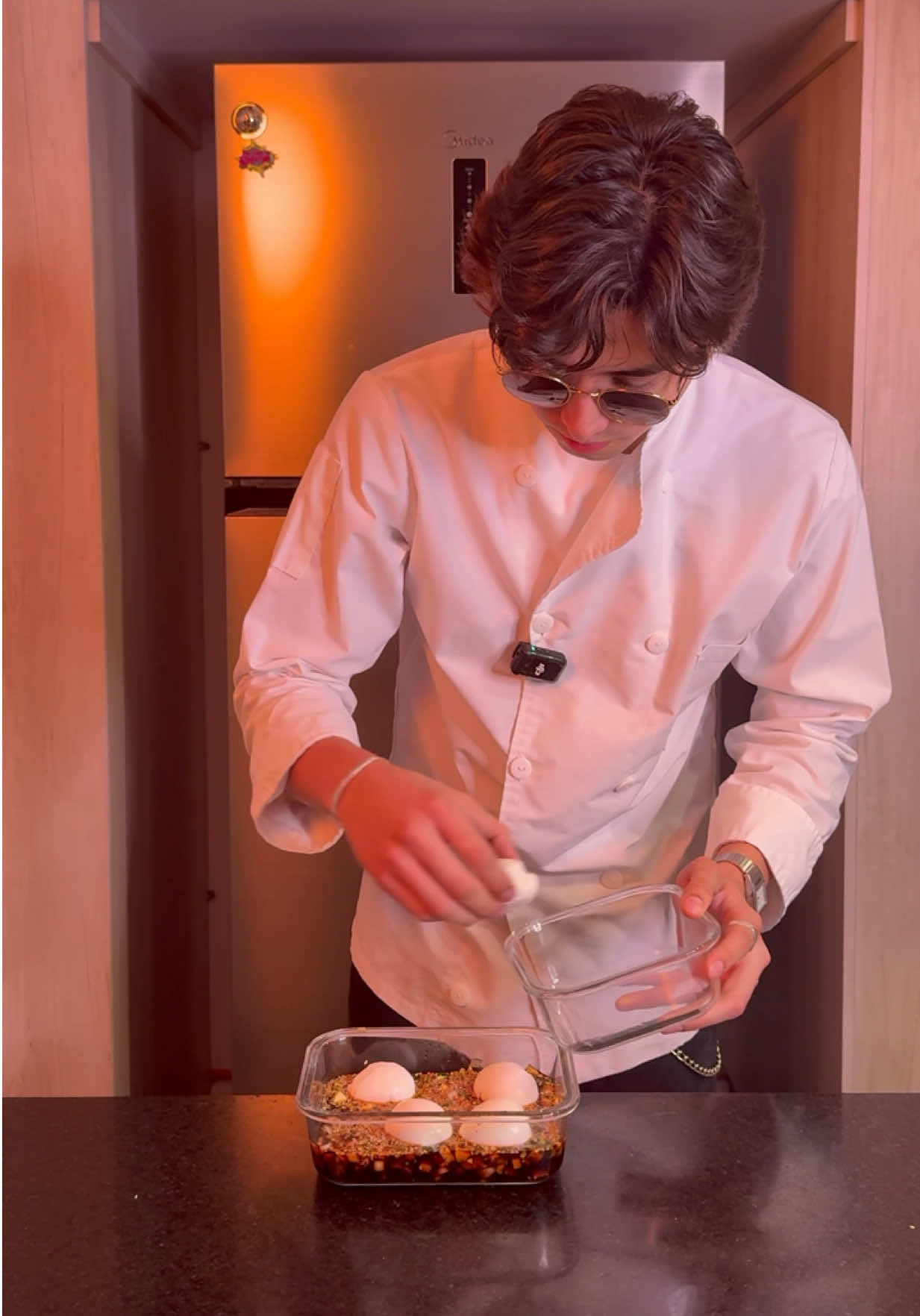 A post by @millos999 on TikTok caption: Huesitos súper adictivos  #cocina #millos999 #huevos #receta 