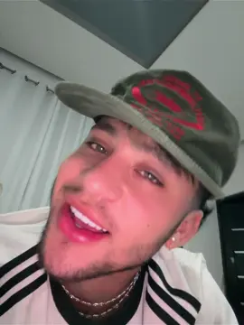 A post by @elrodcontreras on TikTok caption: :p