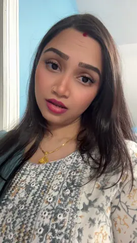 A post by @roypakhiroy on TikTok caption: #lovelife 