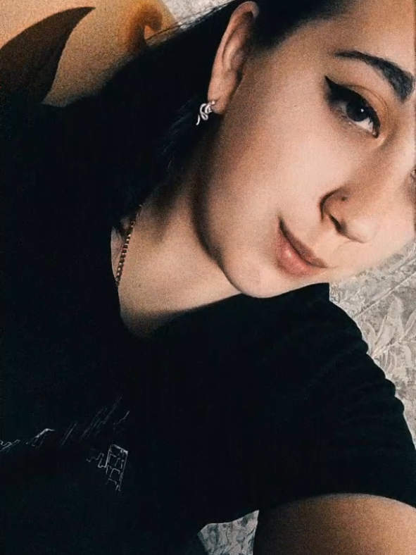 A post by @lena19111 on TikTok caption: #взаимнаяподписка #взаимныелайки #хочуврекомендации 