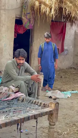 A post by @naseer_baloch_37 on TikTok caption: 25 din hogye safar bhai gya qutta @ᗯᗩᖴᗩ 