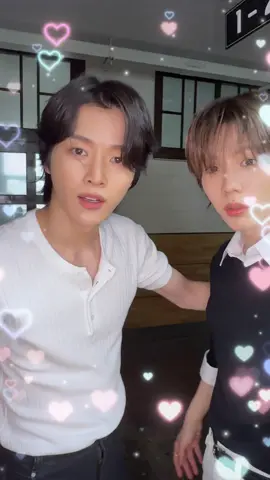 A post by @riize_official on TikTok caption: you alright? #RIIZE #라이즈 #SHOTARO #쇼타로 #SUNGCHAN #성찬 #RISEandREALIZE #모든하루의끝 #RIIZE_TheEndoftheDay  #ODYSSEY 