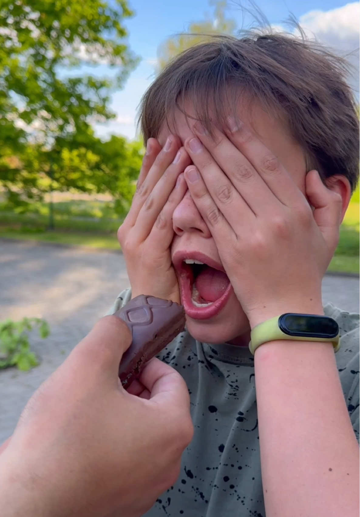 A post by @dednahype on TikTok