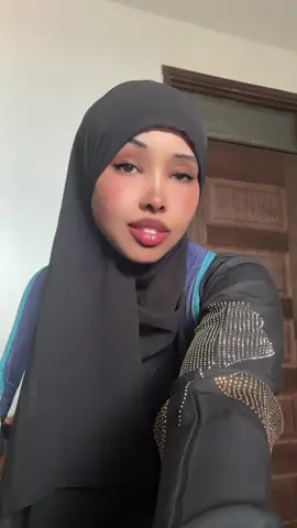 A post by @boqradastelka on TikTok caption: 👸💕