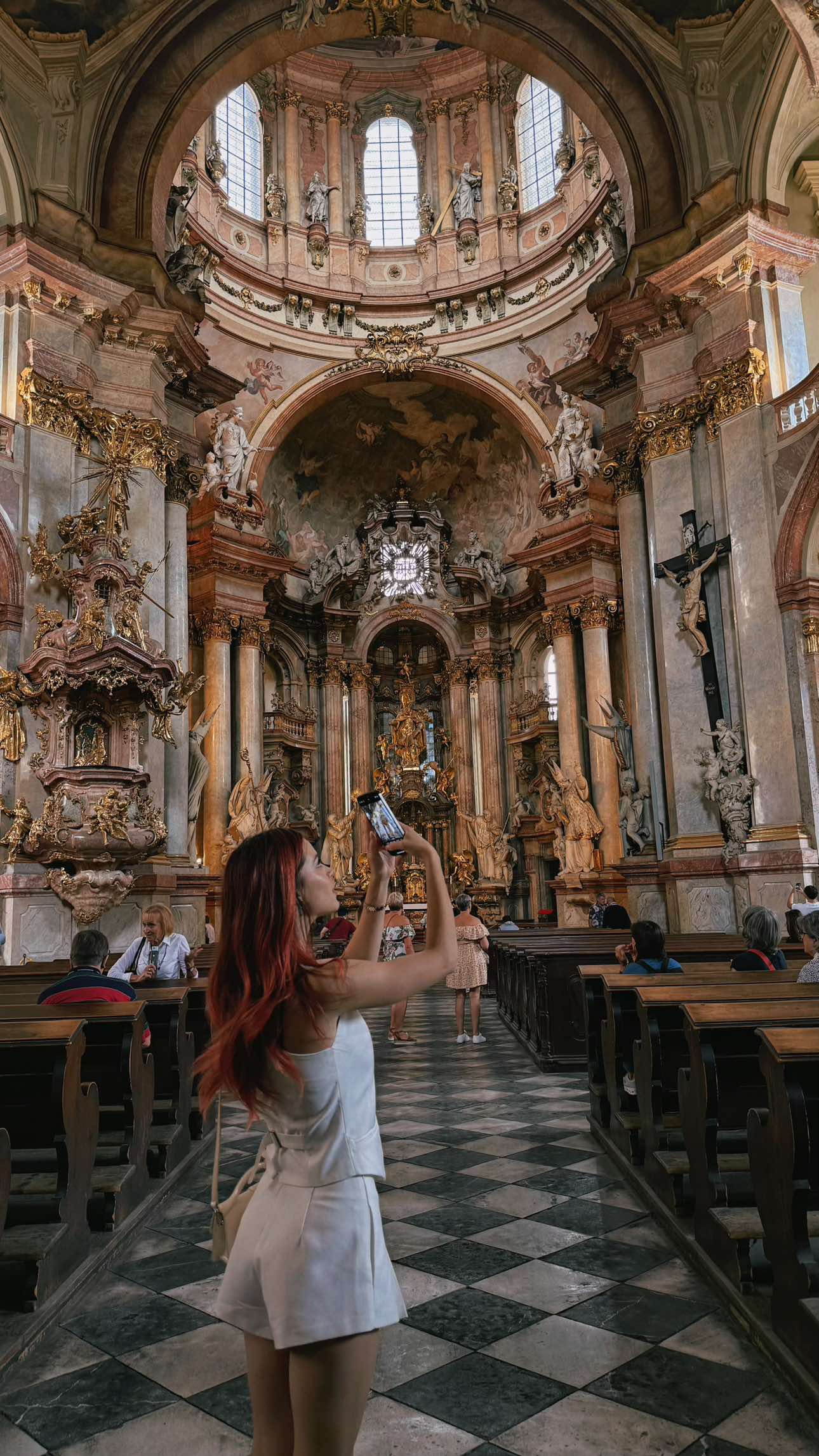 A post by @olyashelby on TikTok caption: 💒