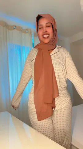 A post by @ugbaad612 on TikTok caption: #somalitiktok #shiikhaalnimo💉❤🇾🇪🇸🇴 