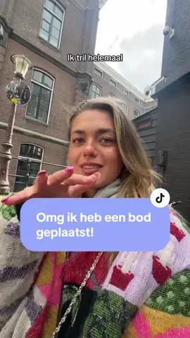 A post by @guusje.willemse on TikTok caption: WORDT MIJN BOD GEACCEPTEERD???😱ik ben zo zenuwachtig echt hou op. Volg me voor deze journey! #bezichtiging #koophuis #huizenjacht 