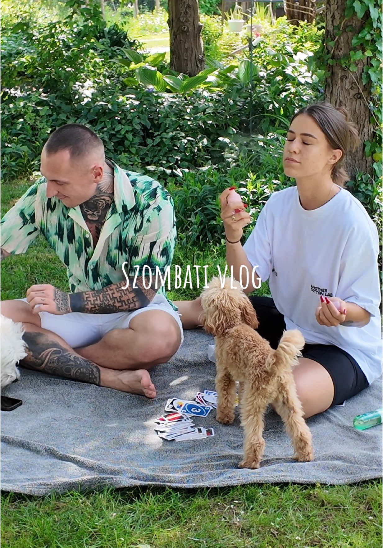 A post by @retegi_ticia on TikTok caption: #reklám - Így telt a szombati napunk…☀️A @BioBalance Magyarország rengeteg újdonsággal állt elő, úgyhogy mint a márka egyik nagy fanja nyilván neki is álltam kipróbálni őket… Azt kell hogy mondjam, hogy most sem tudtam csalódni…🥹 Személyes kedvenceim lettek a fényvedők és a szérum permetek is!😍 Te próbáltad már valamelyik újdonságot?🥰 #BioBalance #BioBalanceGlow #tudatosbőrápolás 