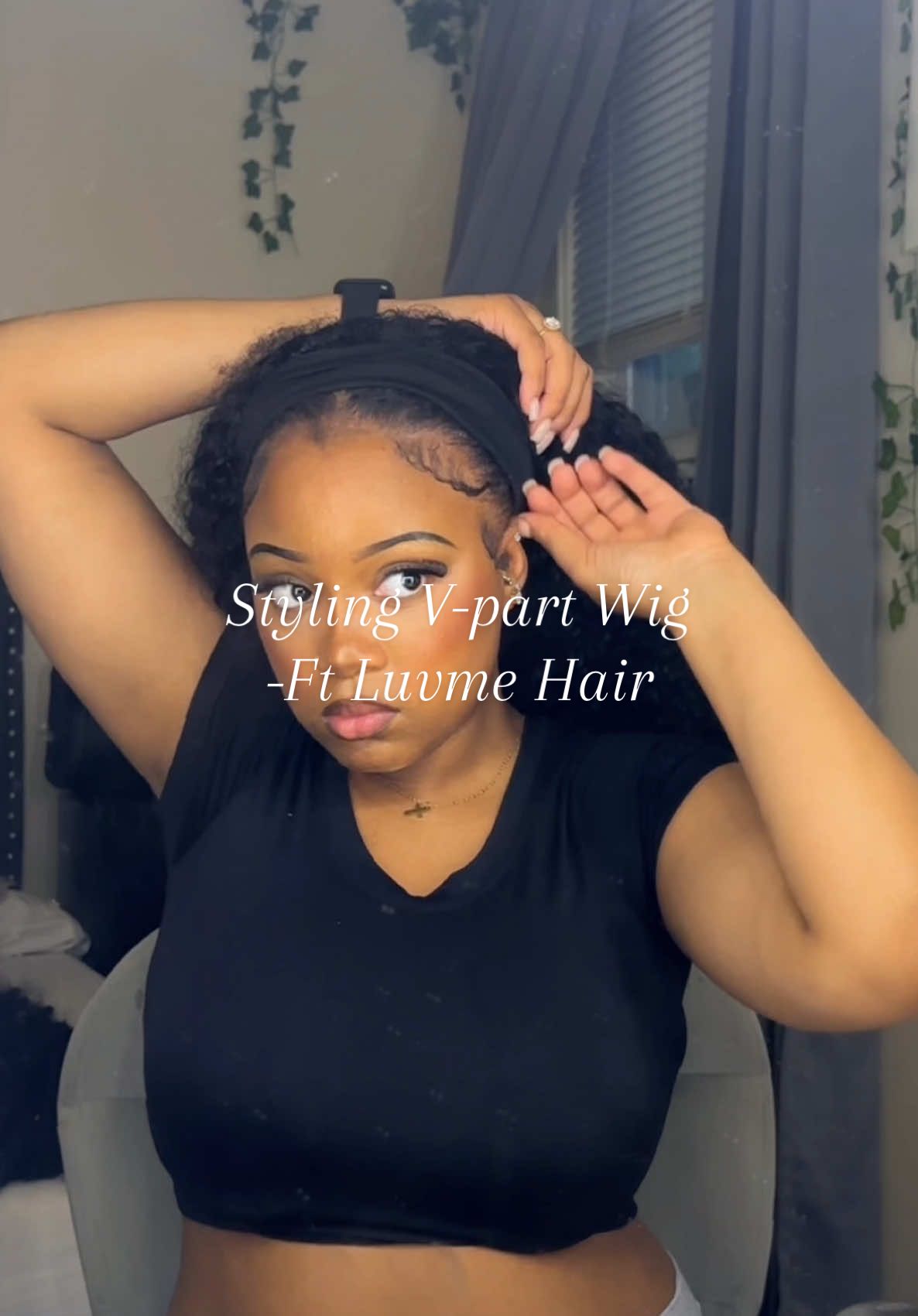 A post by @itsqueentula on TikTok caption: Better off as a headband wig #wigoverlocs #luvmehair #vpartwig @Luvmehair 