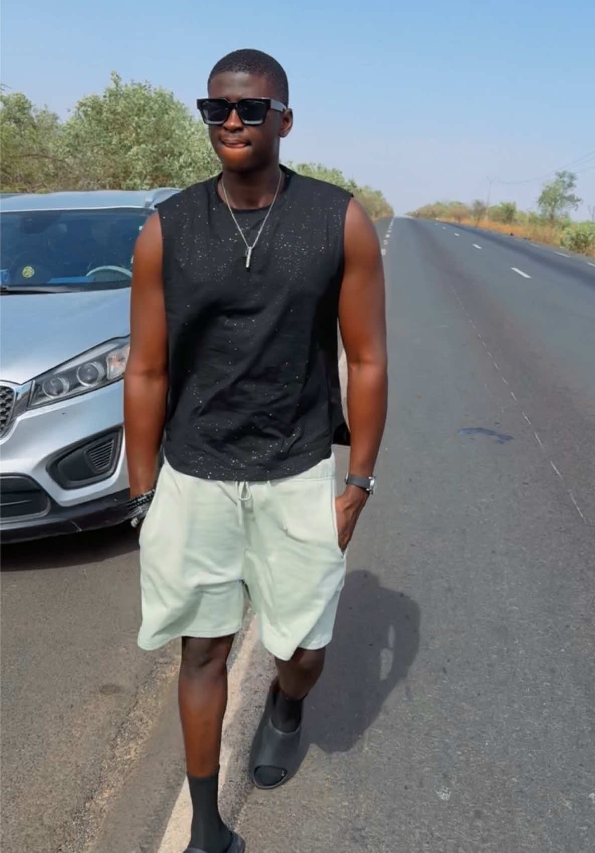 A post by @djkheucha on TikTok caption: Rendez-vous tonight à kaolack 🫡🎤✅ #djkheucha #tiktoksenegal🇸🇳 #tabaski #betebete 