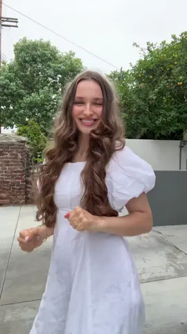 A post by @jindaouis on TikTok caption: Its a good Hair day ❤️