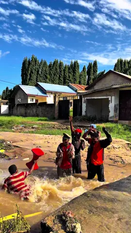 A post by @zerobrainer0 on TikTok caption: Trophy 🏆😂😂    #zerobrainer0 #SportsOnTikTok #zerobrainer0comedy #AfricanFootball #portugal 