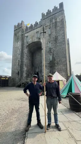 A post by @pintofplane on TikTok caption: The Boys of Bunratty Become the Travelling Tradesmen. Merch 🤯💯💣https://tinyurl.com/3bnye8hp