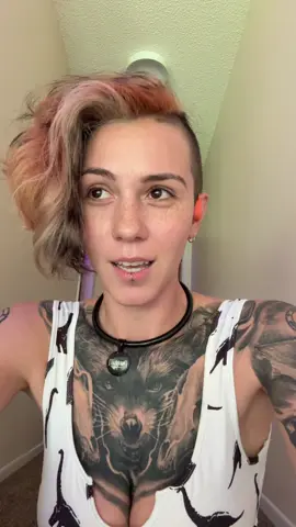 A post by @skylarcalico on TikTok caption: This man was getting eyeballed at AVN and still doesn’t believe he’s attractive. #mensmentalhealth #playboyplaymate #attractive #pretty #handsome #handsomemen #insecurity #beauty #fyp #fypage 