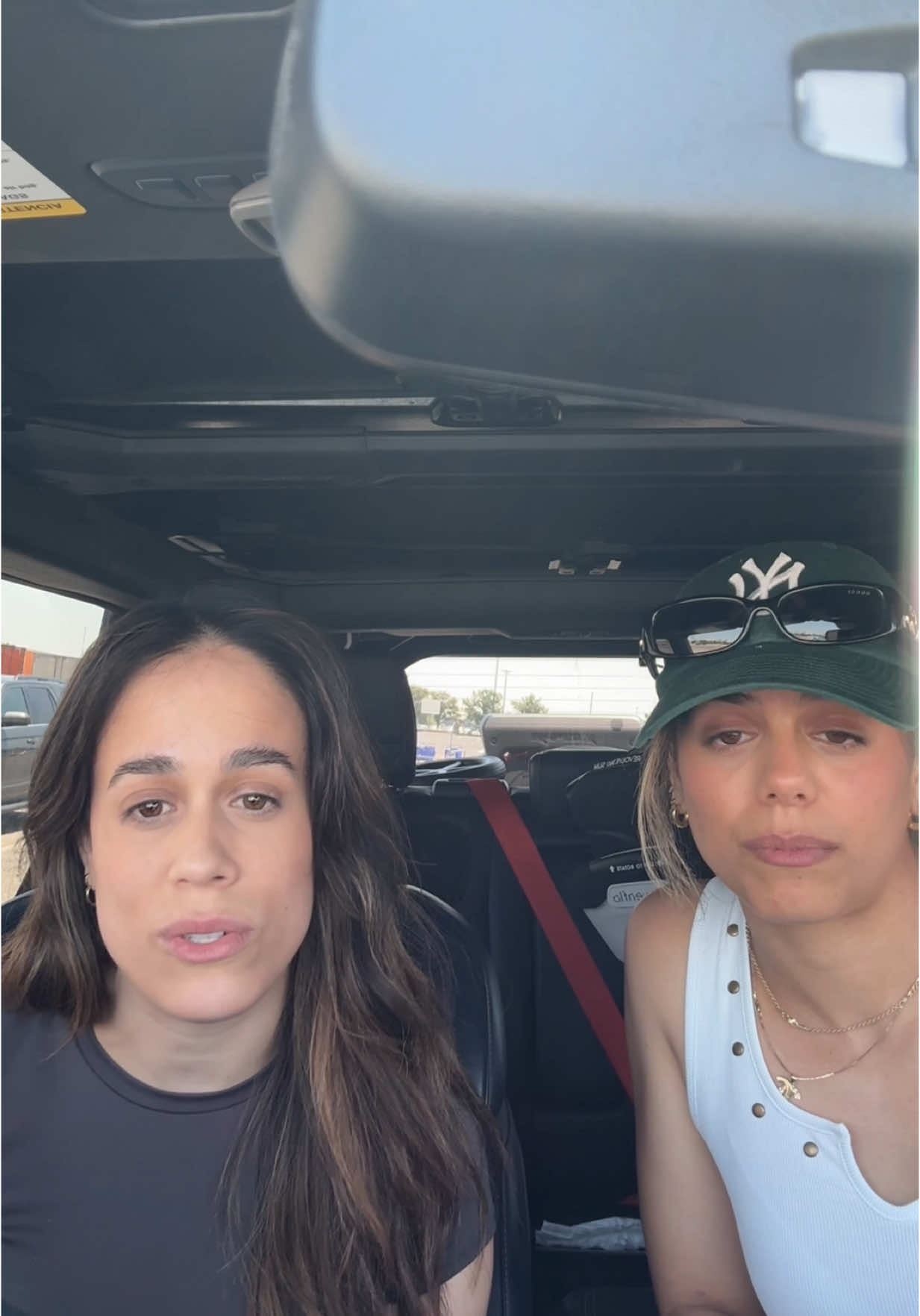 A post by @mireyadelatorre4 on TikTok caption: Queremos mostrar nuestro apoyo y empatía en esta situación y si hay algo q podamos hacer para ayudar aquí estamos @Ale.Delatorre 