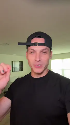 A post by @buenosdiasdiaz on TikTok caption: Alguien sabe?