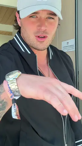 A post by @tylernolan on TikTok caption: Where my Riley Green fans at??🎶