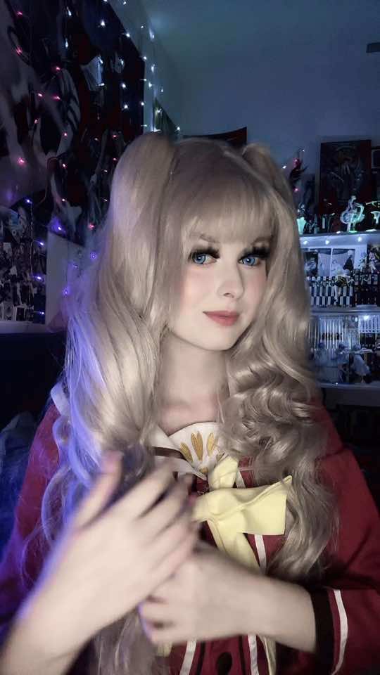 A post by @darling_c0s on TikTok caption: Can you Support me? I want to cosplay again and want to streame some Games soon 🥹#fy #foryou #nao #naocosplay #naotomori #cosplay #anime 
