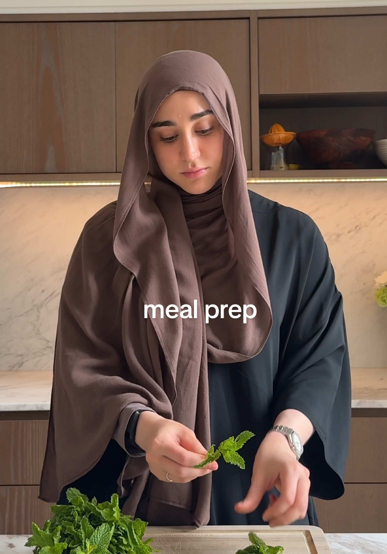 A post by @leanadeeb on TikTok caption: Meal prep with me 🤍 all recipes mentioned at the end + drinking my fav energy drink bc meal preps can be tiring lol 🫶🏻 @Bloom Nutrition #bloompartner 