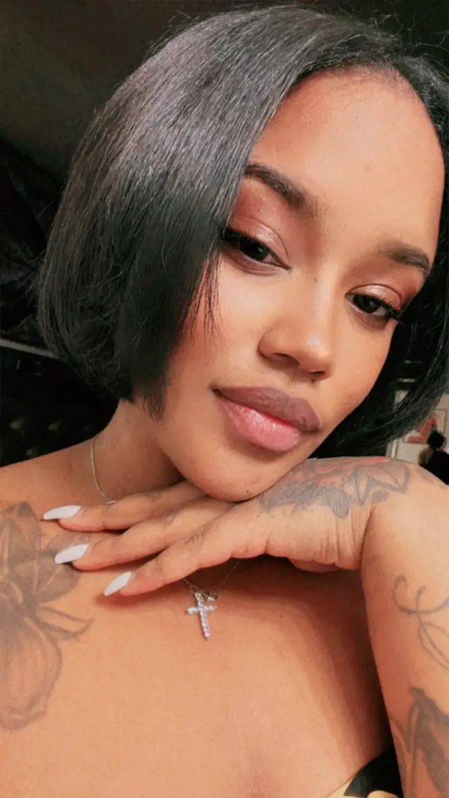 A post by @rasshyj on TikTok caption: #domfem #fyp #foryou #wlw 