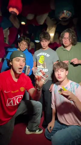 A post by @rickylemon99 on TikTok caption: quien fue el mejor imitador?