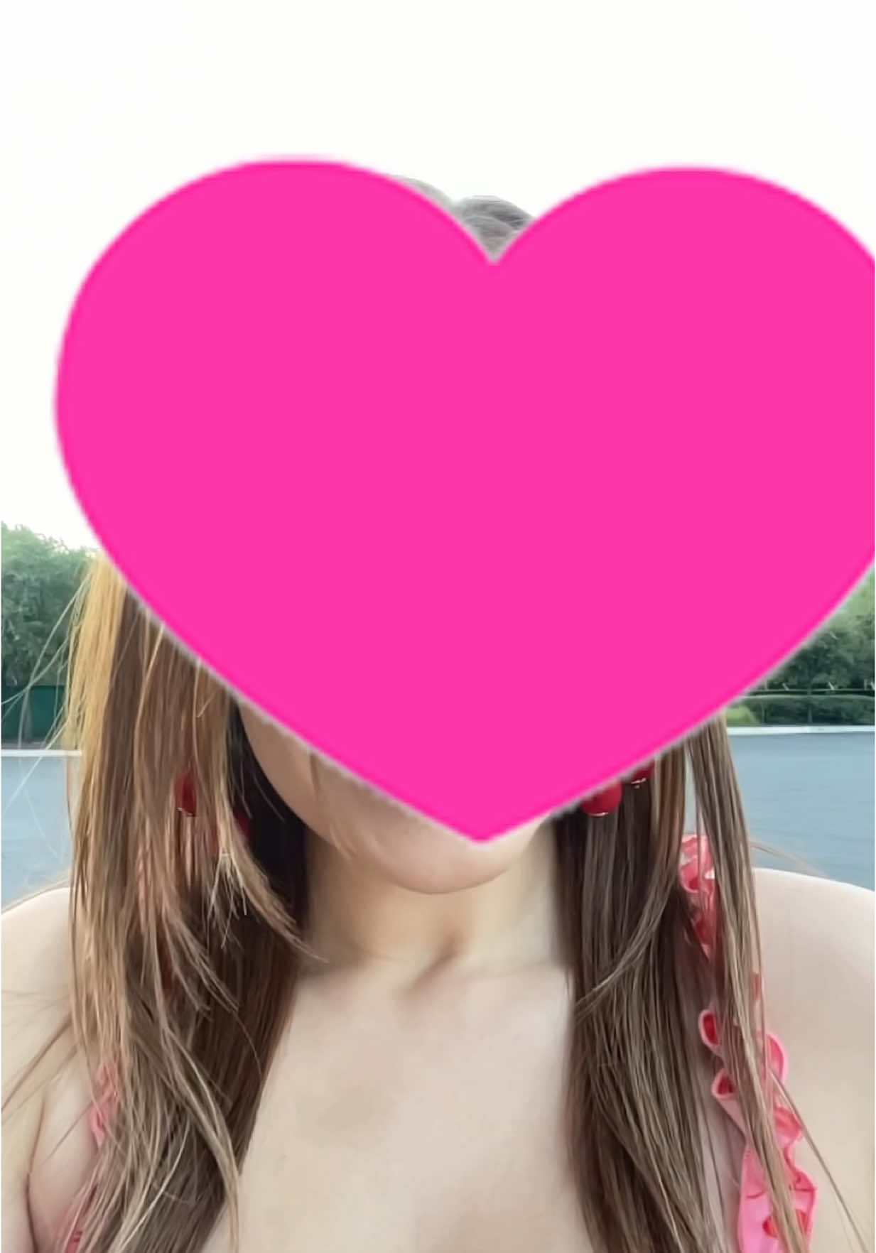 A post by @clientescostcomexico on TikTok caption: Yo Soy María Clara y Cumplimos Juntos 2 Años en TikTok 08/06/2025 #costcomexico #costco #costcofinds #shorts #ilovecostco #MariaClara #mar #yosoymariaclara