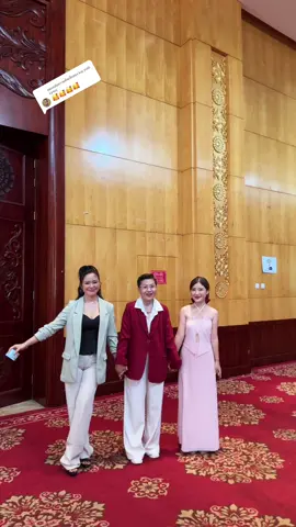 A post by @leeya799 on TikTok caption: ตอบกลับ @kaj siab xyooj ລີຢາ ນັບຖືຄົນນີ້ມາກ#leeya #❤️❤️❤️ 