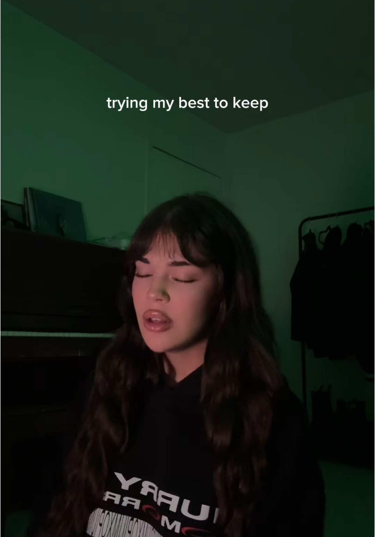 A post by @syamalimusic on TikTok caption: covered this once, had to run it back #teddyswims #songcover #losecontrol 